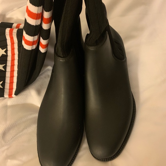 - Givenchy sock boot - Picture 2 of 5